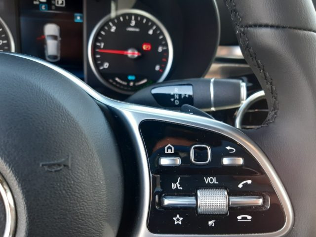 MERCEDES-BENZ GLC 300 usata, con Sistema di navigazione
