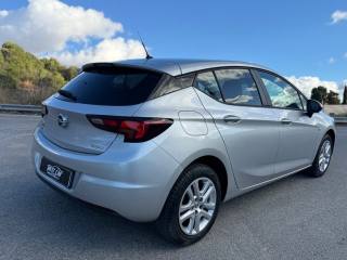 OPEL Astra usata, con Climatizzatore
