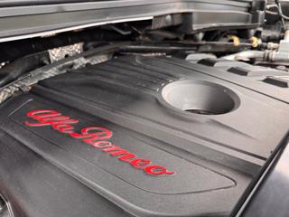 ALFA ROMEO Stelvio usata, con Sensori di parcheggio anteriori