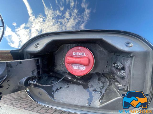 MERCEDES-BENZ CLA 200 usata, con Fari full-led