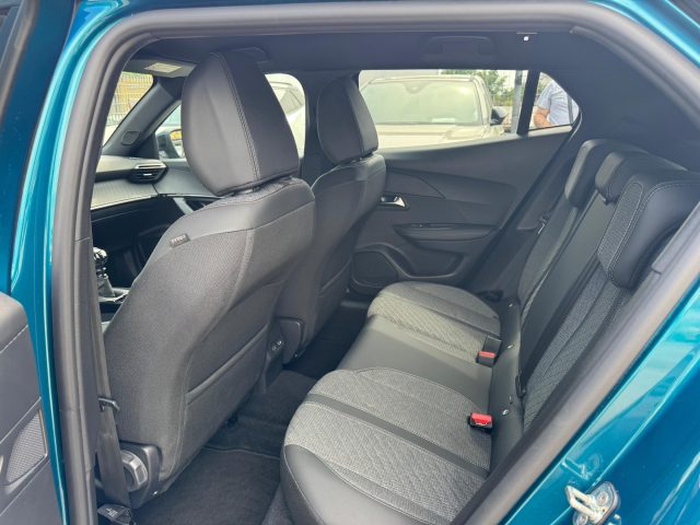 PEUGEOT 2008 usata, con Volante in pelle