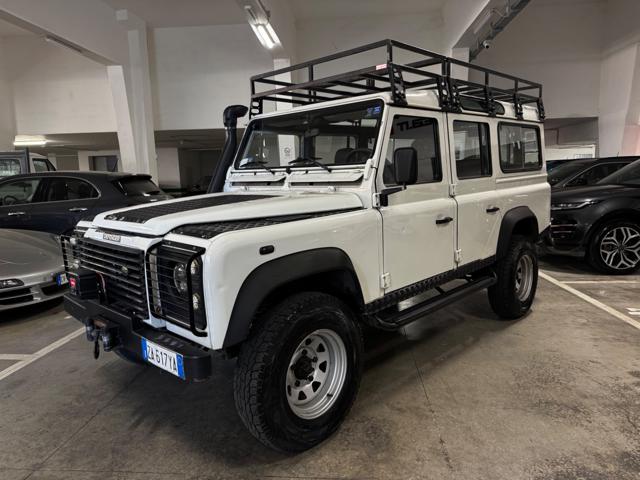 LAND ROVER Defender usata, con Autoradio