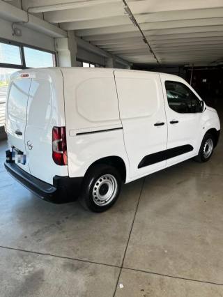 OPEL Combo usata, con Controllo trazione