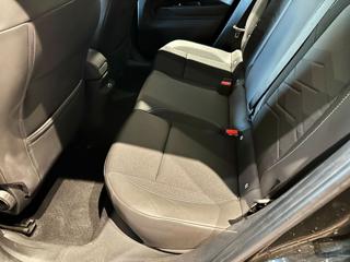 JEEP Avenger usata, con Controllo automatico clima