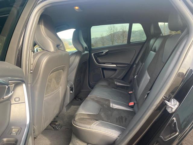 VOLVO V60 usata, con Bluetooth