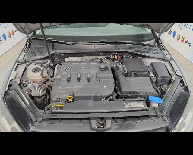 VOLKSWAGEN Golf usata 30