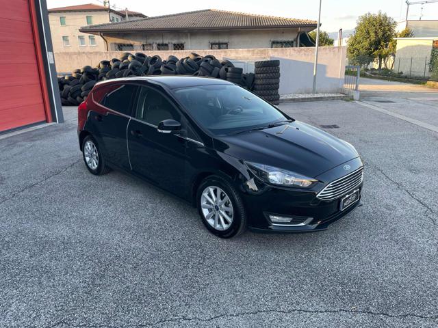 FORD Focus usata, con ABS