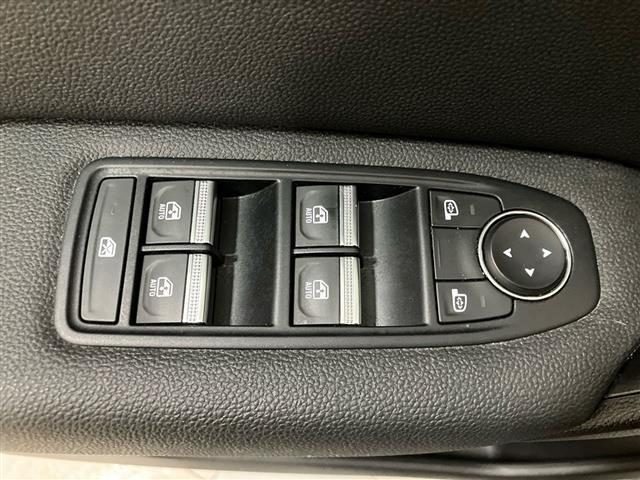 RENAULT Captur usata 23