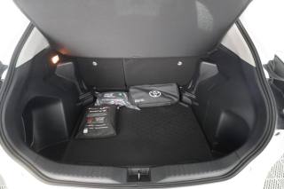 TOYOTA Yaris Cross usata 6