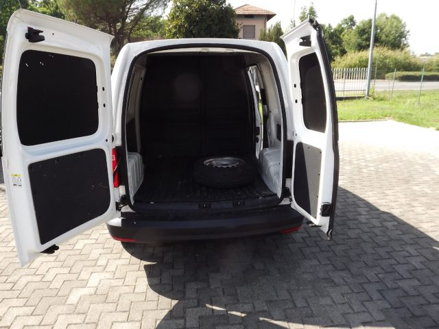 VOLKSWAGEN Caddy usata, con Autoradio digitale