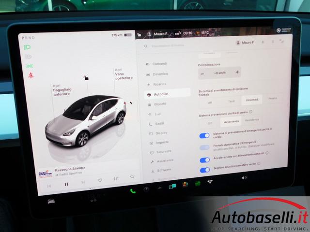 TESLA Model Y usata, con Fari full-led