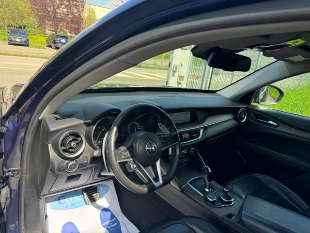 ALFA ROMEO Stelvio usata, con Autoradio