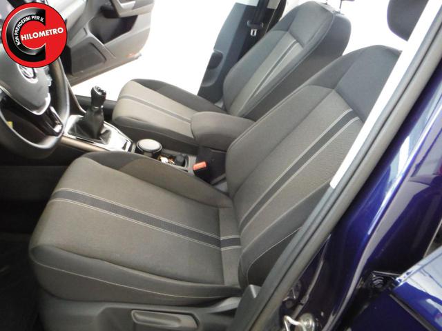VOLKSWAGEN T-Roc usata, con Autoradio