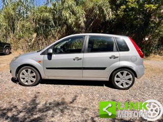 FORD Fiesta usata, con Chiusura centralizzata