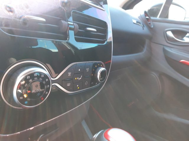 RENAULT Clio usata, con Climatizzatore