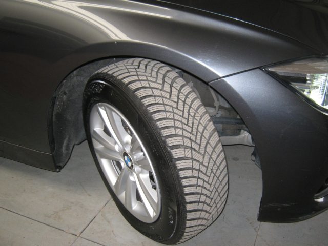 BMW 316 usata, con Bluetooth