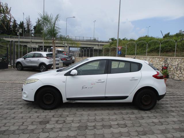 RENAULT Megane usata, con Alzacristalli elettrici