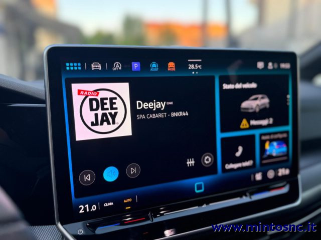 VOLKSWAGEN Golf usata, con Controllo automatico clima