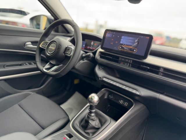 JEEP Avenger usata, con Autoradio