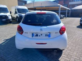 PEUGEOT 208 usata, con Cruise Control