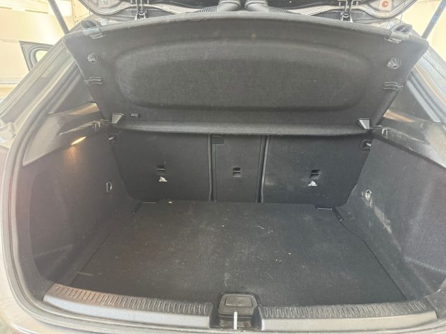 MERCEDES-BENZ A 200 usata, con Sedili riscaldati