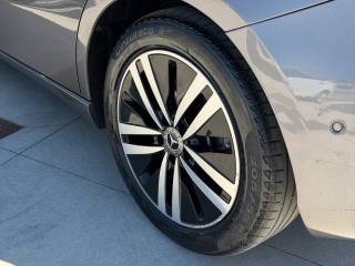 MERCEDES-BENZ A 180 usata, con Autoradio digitale