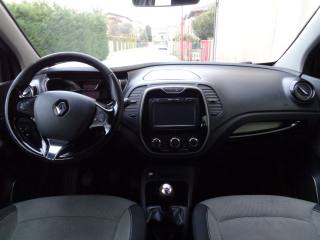 RENAULT Captur usata, con Controllo automatico clima
