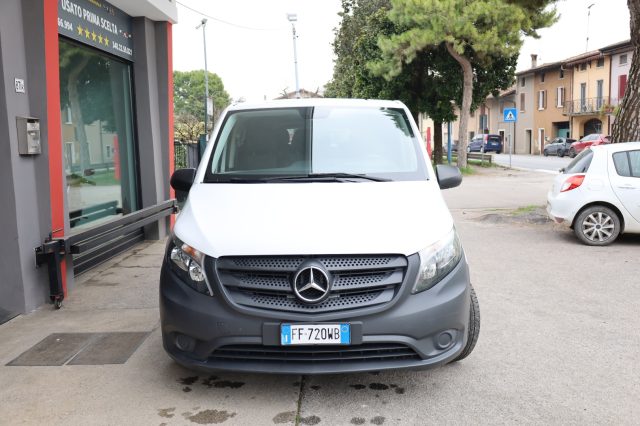 MERCEDES-BENZ Vito usata 83