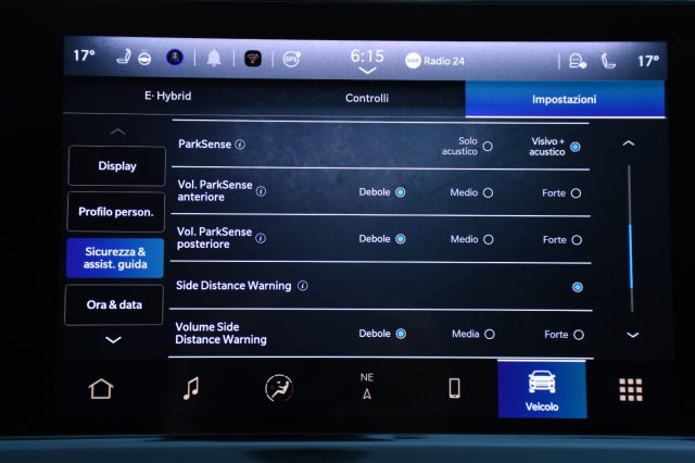JEEP Compass usata, con Autoradio digitale