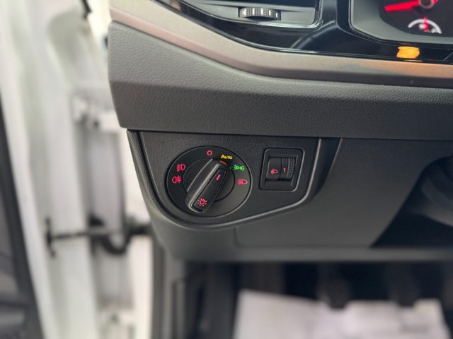 VOLKSWAGEN Polo usata, con MP3
