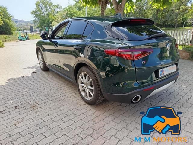 ALFA ROMEO Stelvio usata, con Autoradio