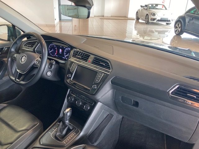 VOLKSWAGEN Tiguan usata, con Boardcomputer