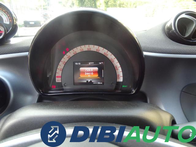 SMART ForFour usata, con USB