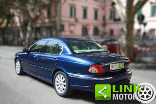 JAGUAR X-Type usata, con Climatizzatore