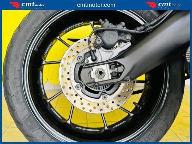 YAMAHA XSR 900 usata 5