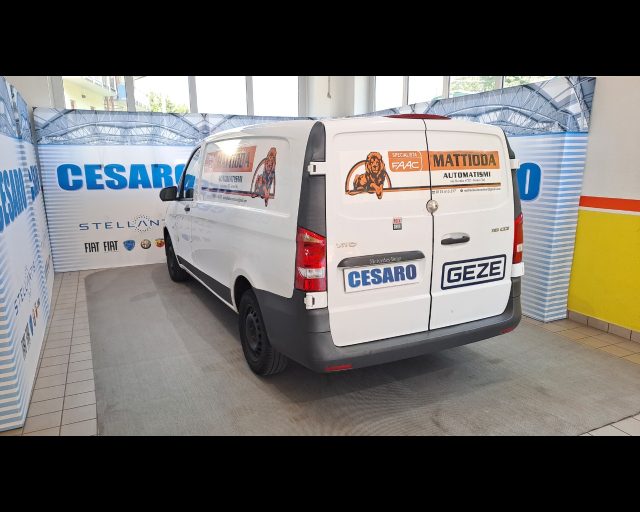 MERCEDES-BENZ Vito usata, con Portellone posteriore elettrico
