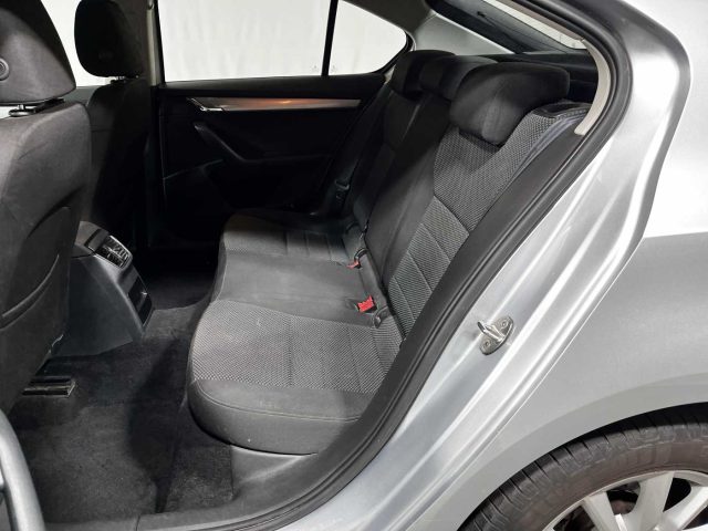SKODA Octavia usata, con Fendinebbia