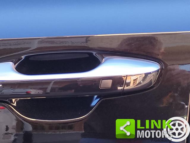 KIA Sorento usata, con Park Distance Control