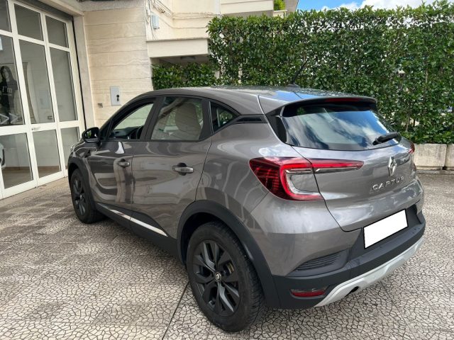 RENAULT Captur usata 26