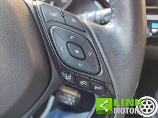 TOYOTA C-HR usata, con Telecamera per parcheggio assistito