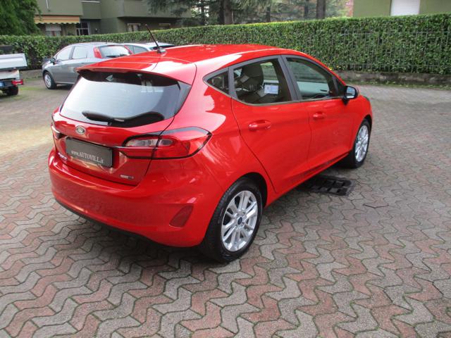 FORD Fiesta usata, con Autoradio