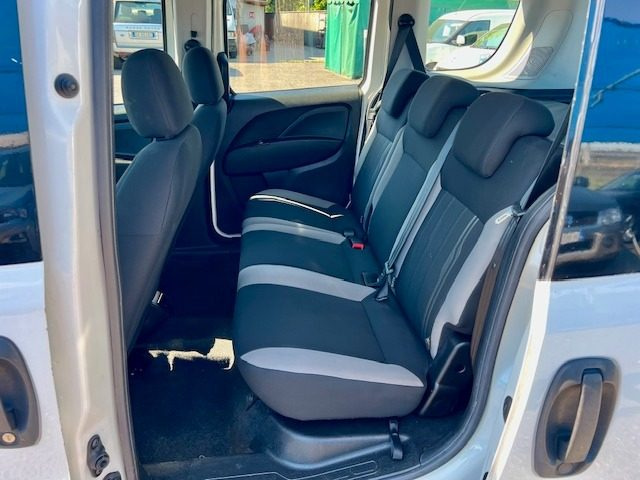 FIAT Doblo usata, con Fendinebbia