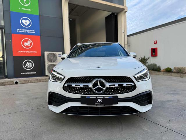 MERCEDES-BENZ GLA 200 usata, con Airbag