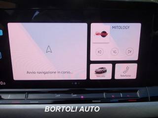 VOLKSWAGEN Golf usata, con Touch screen
