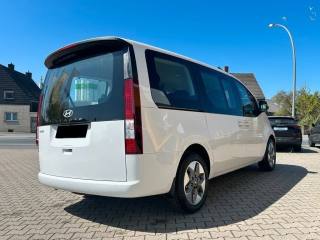 HYUNDAI Staria usata, con Antifurto