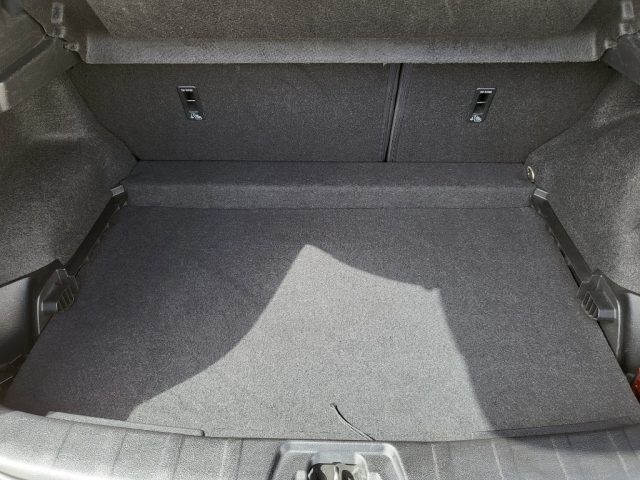 NISSAN Qashqai usata 13