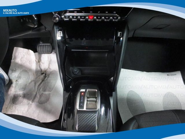PEUGEOT 208 usata, con Boardcomputer