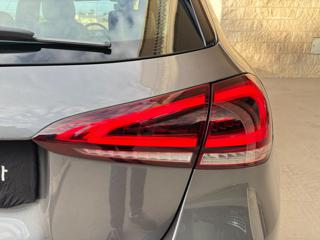 MERCEDES-BENZ A 180 usata, con Bracciolo