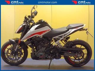 KTM 390 Duke usata 3