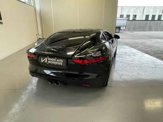 JAGUAR F-Type usata, con Autoradio